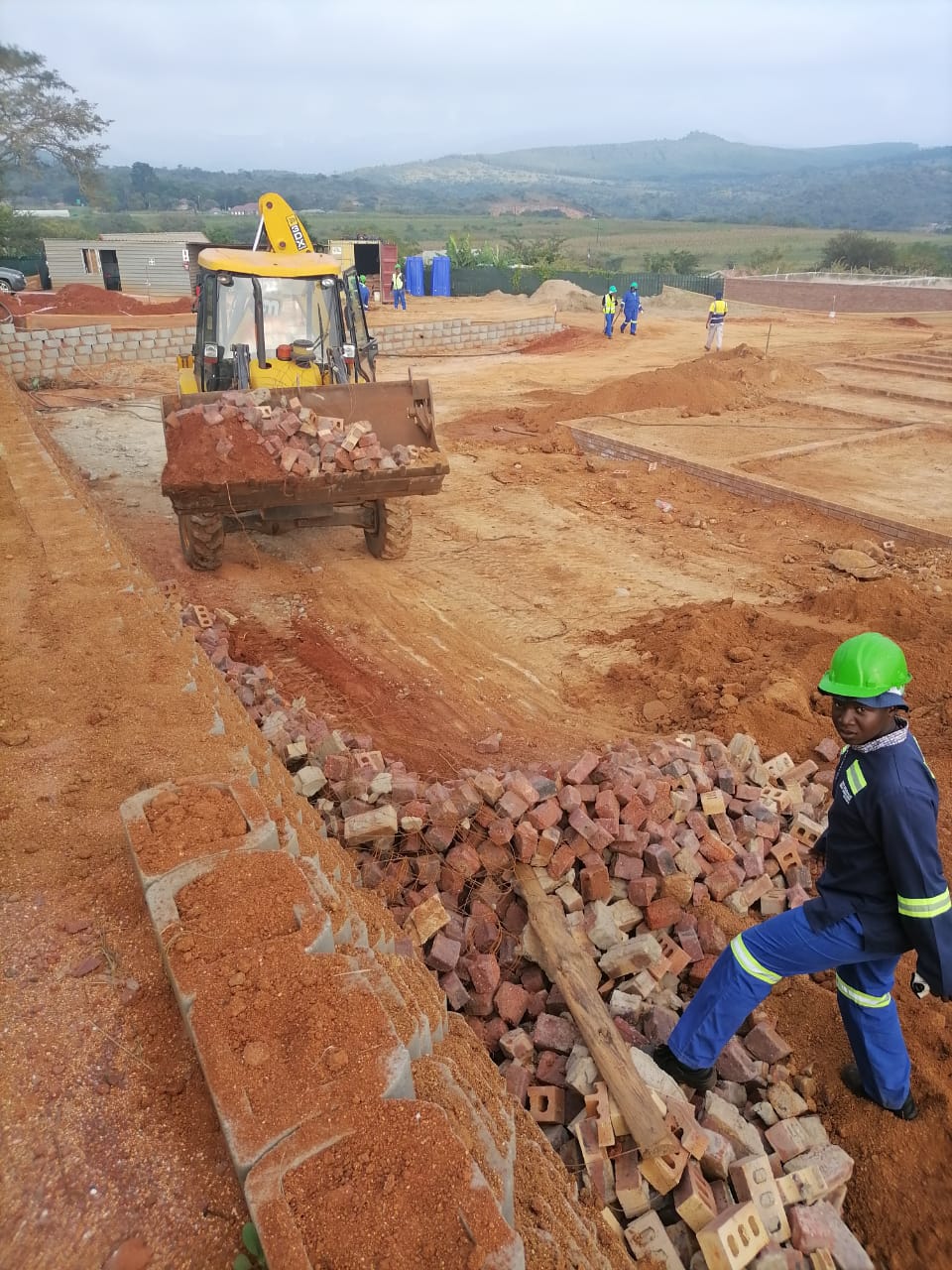 Construction site retaining wall project
